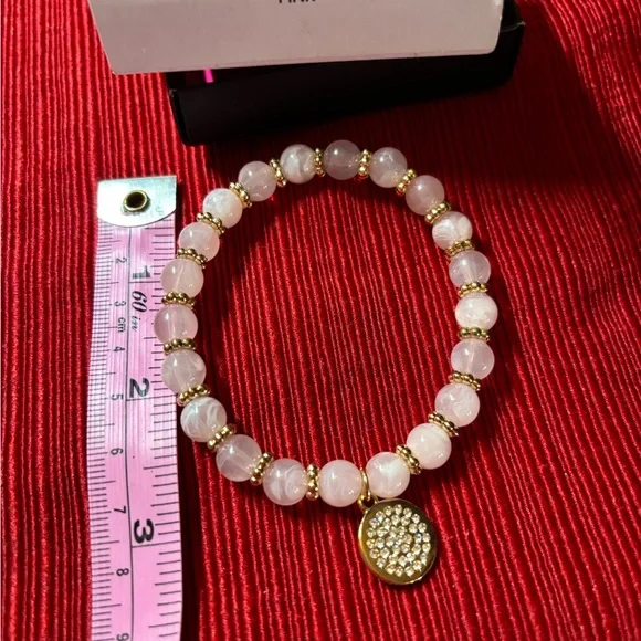 Avon earrings, 12 pairs; 4 Avon bracelets; 6 pairs of Kohl’s earrings. All NEW! - Picture 5 of 16